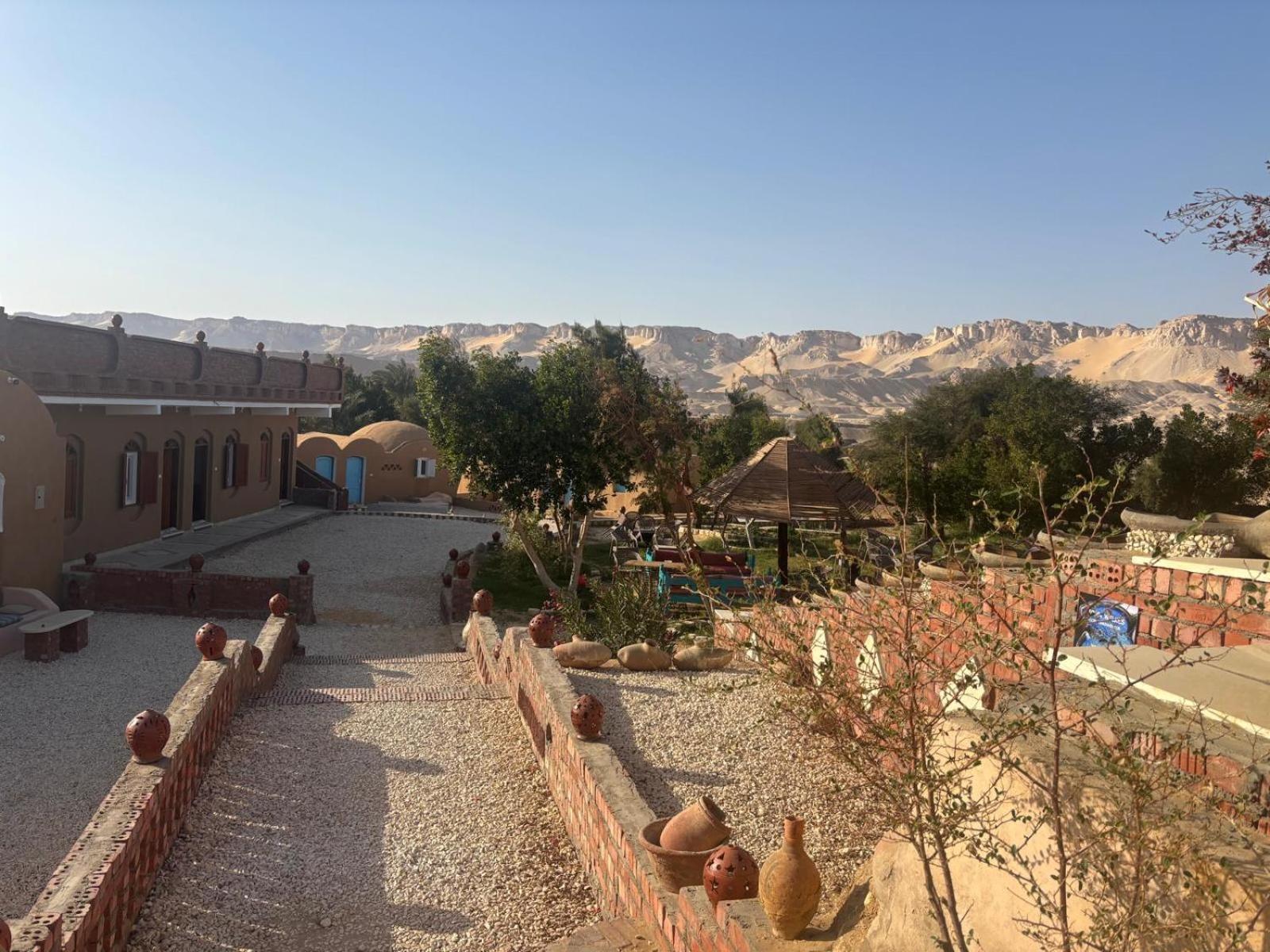 Beir El Gabal Hotel Qasr Dakhl Exterior foto